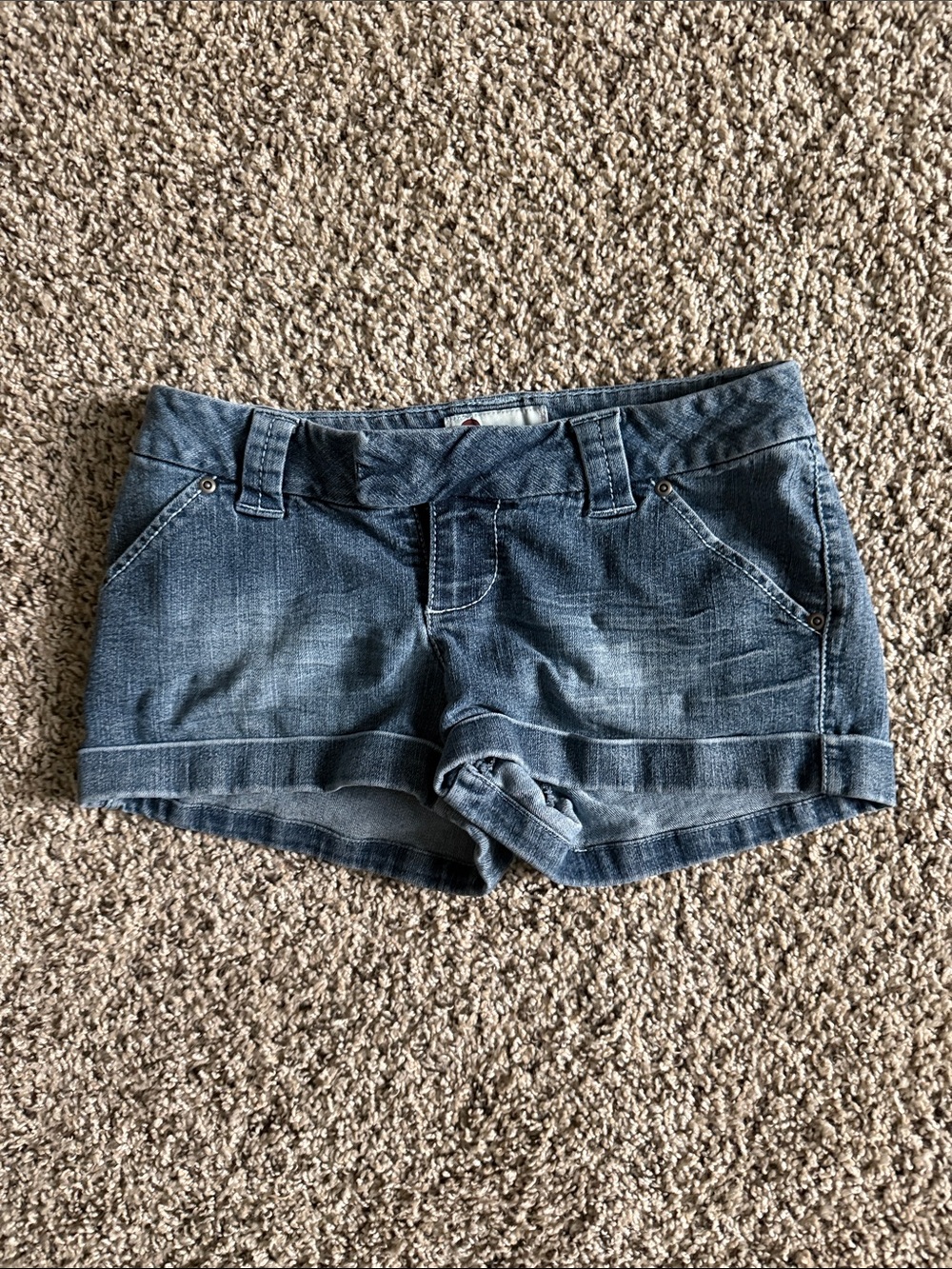 SO Women's Cuffed Denim Shorts - Blue